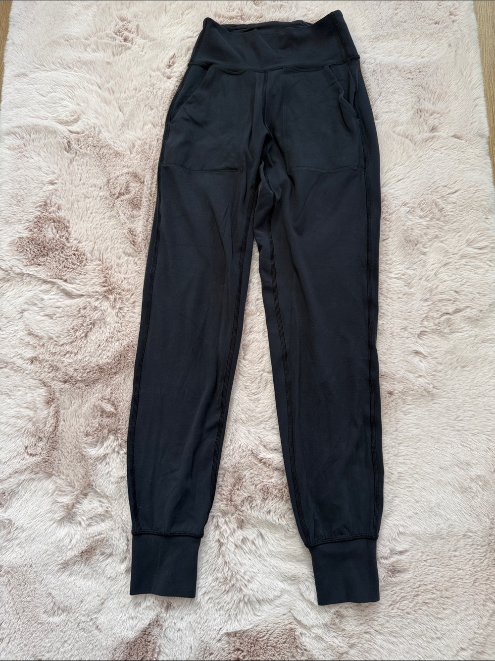 Lululemon Women’s Align High Rise Black Jogger Pants